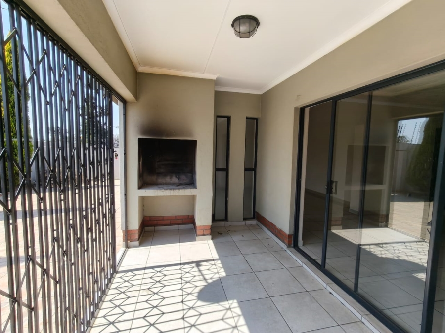 3 Bedroom Property for Sale in Waterkloof A H North West